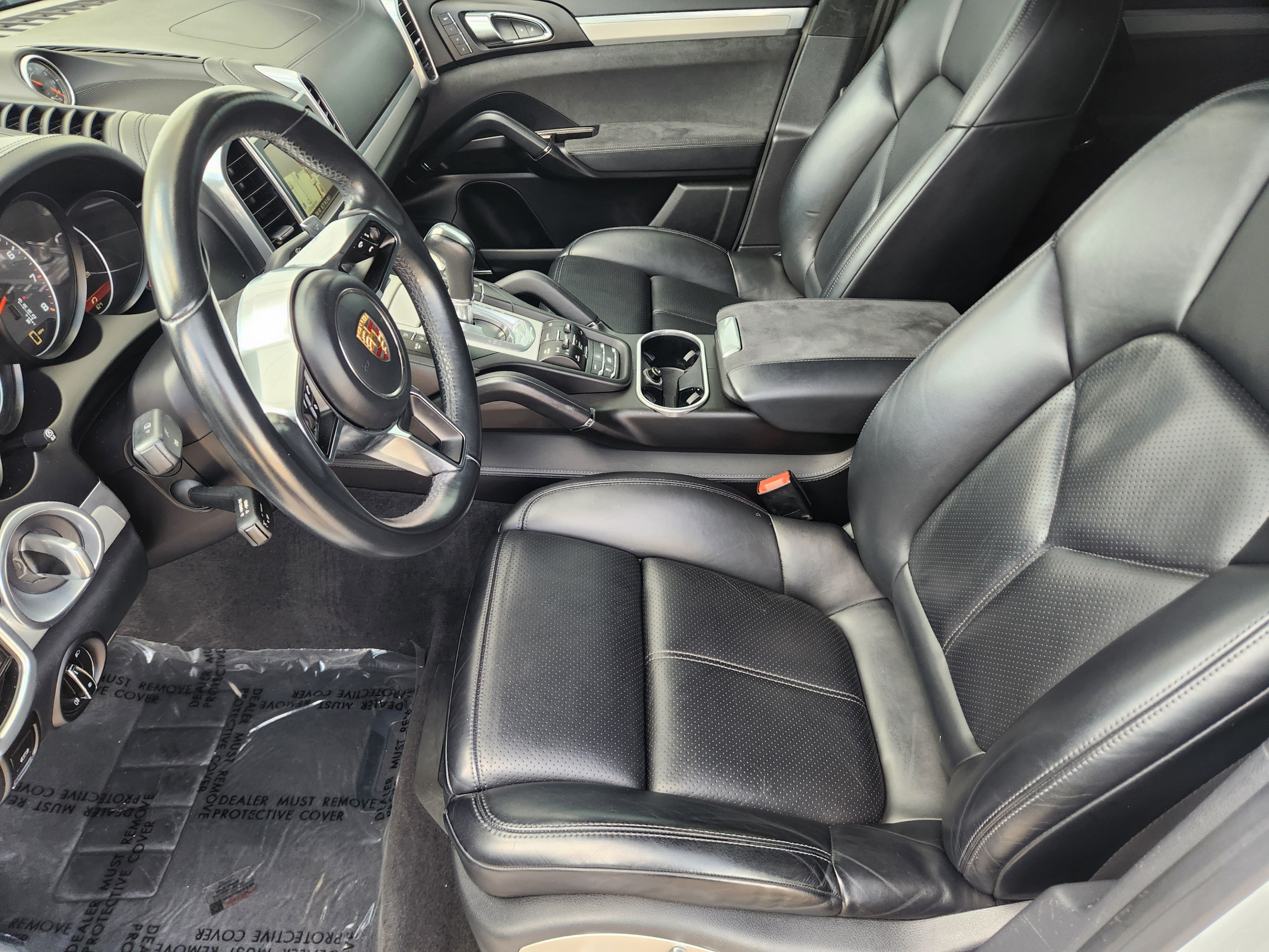 Used 2016 Porsche Cayenne GTS AWD/4WD image 7