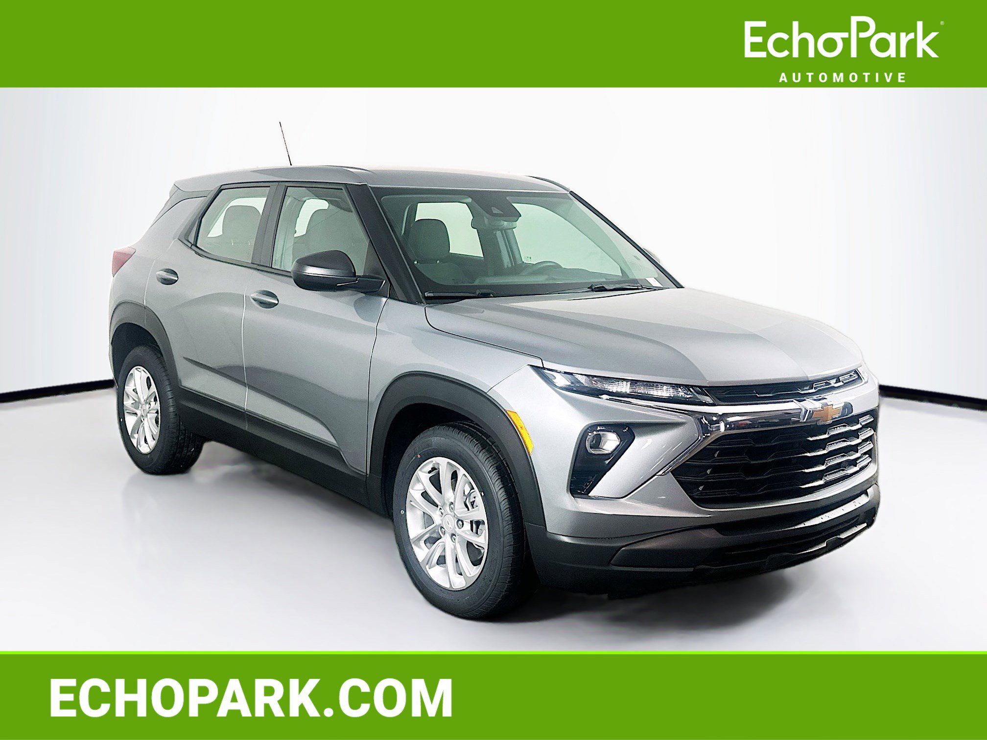 Used 2024 Chevrolet TrailBlazer LS FWD image 1