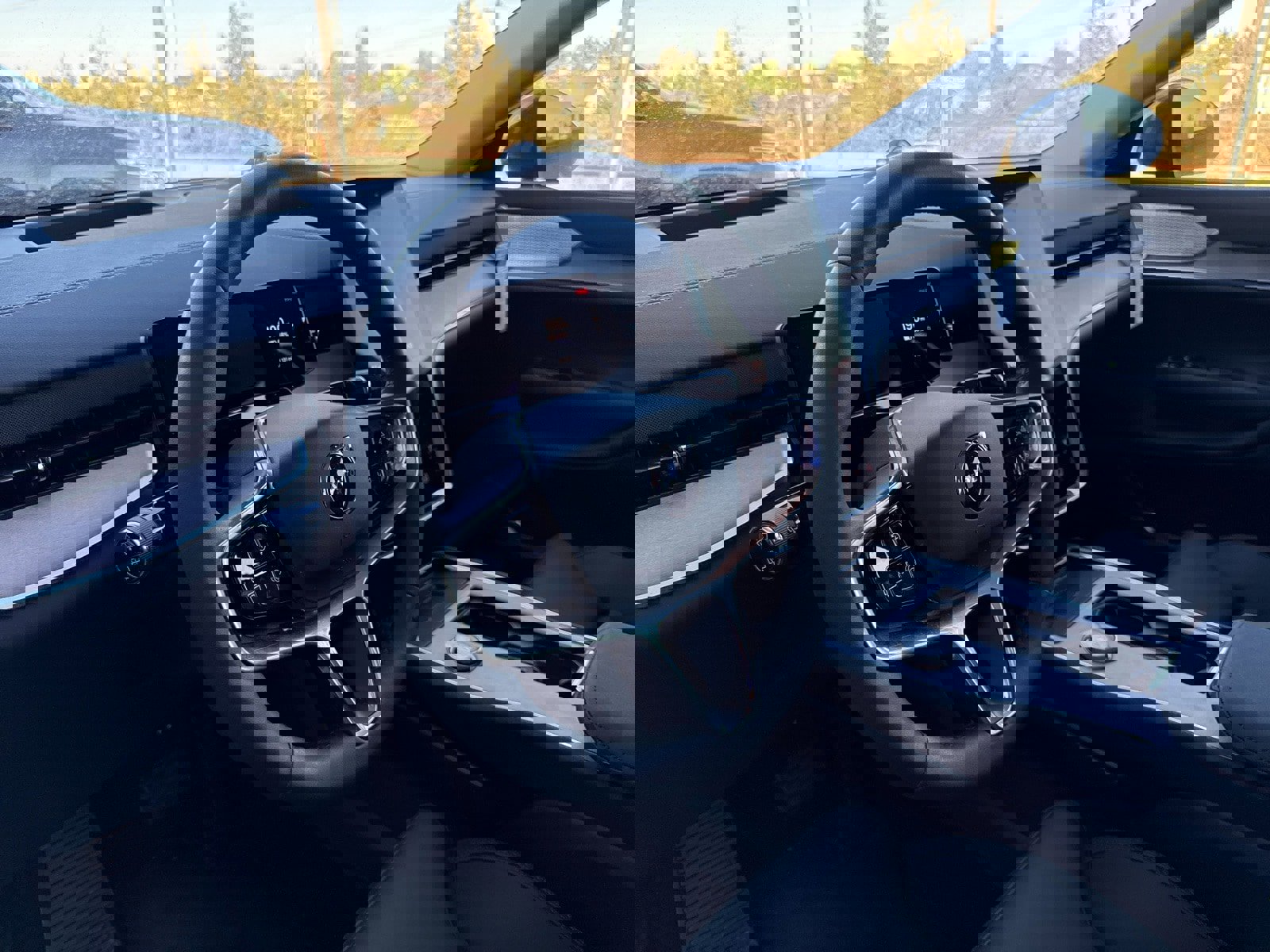 New 2025 Volvo EX90 Ultra image 24