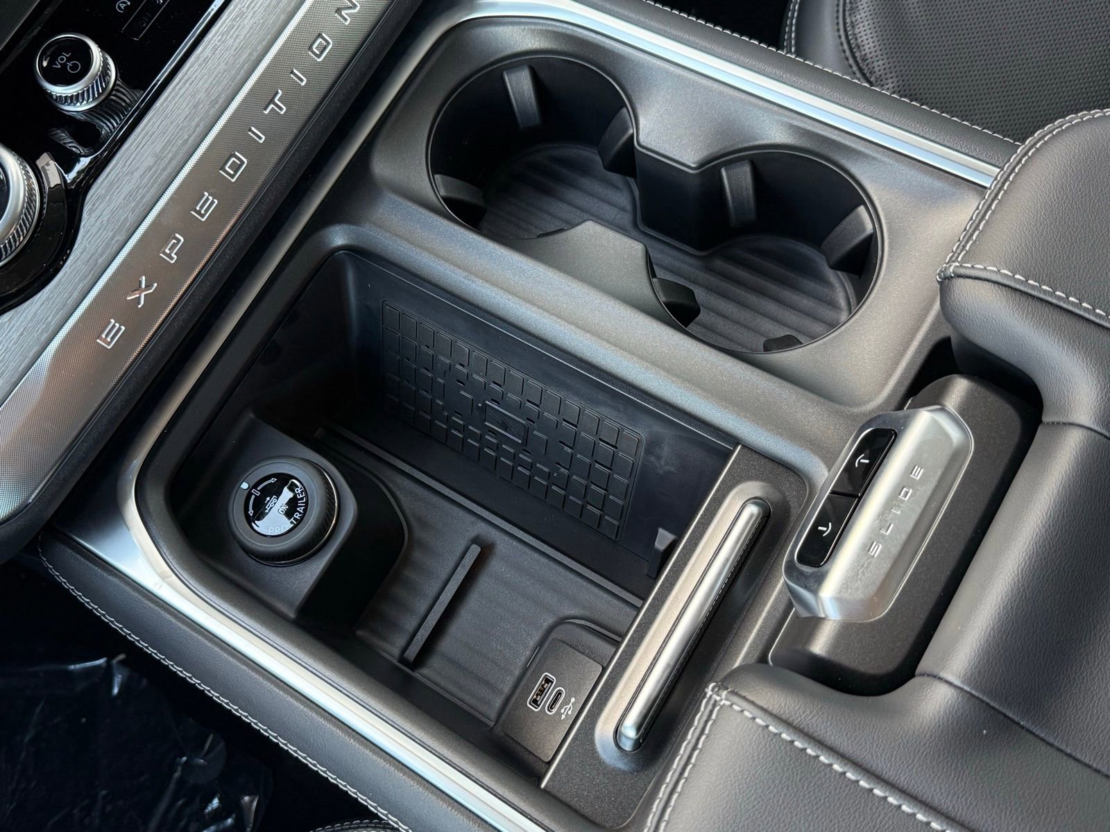 New 2026 Ford Expedition Max Platinum w/ Driver's Package image 31