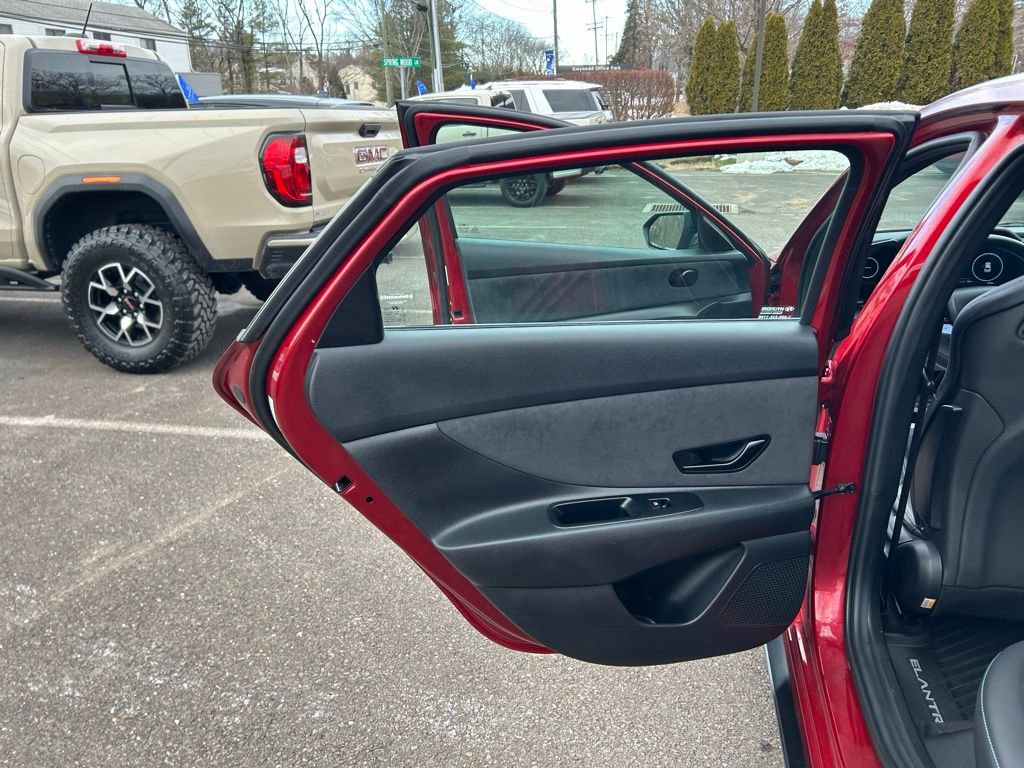 Used 2024 Hyundai Elantra N image 15