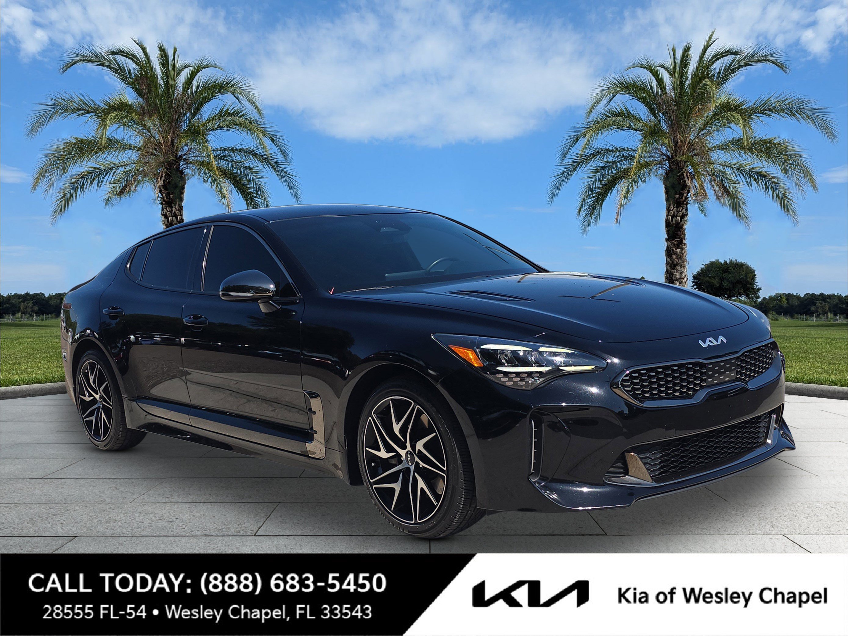 Certified 2022 Kia Stinger GT-Line RWD image 1