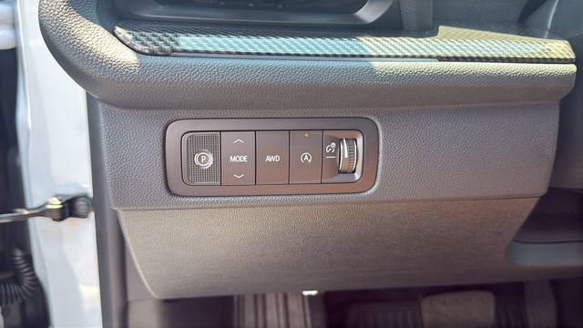 New 2027 Chevrolet Traverse Z71 w/ Driver Confidence Package AWD/4WD image 14