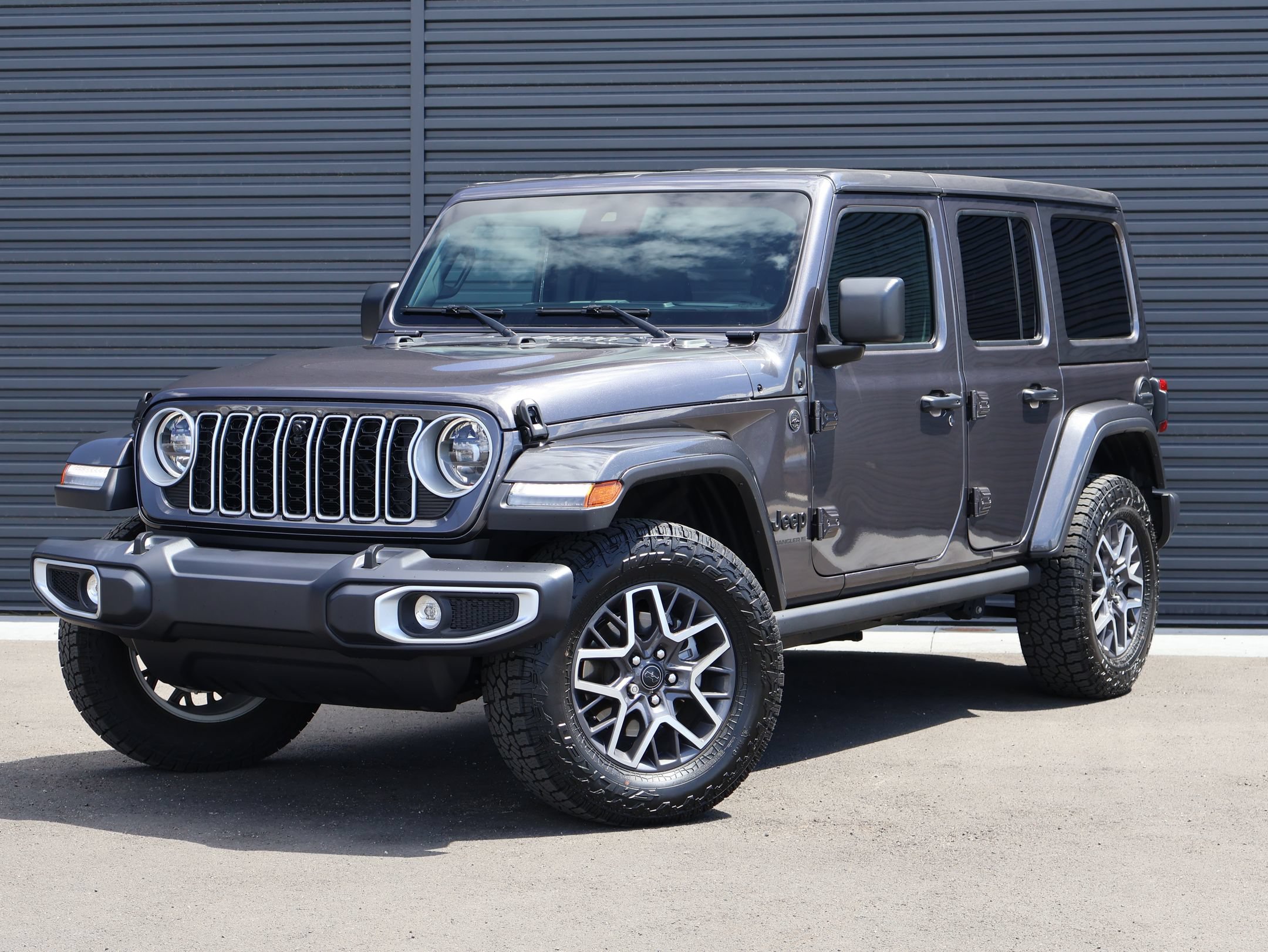 Used 2025 Jeep Wrangler Unlimited Sahara
