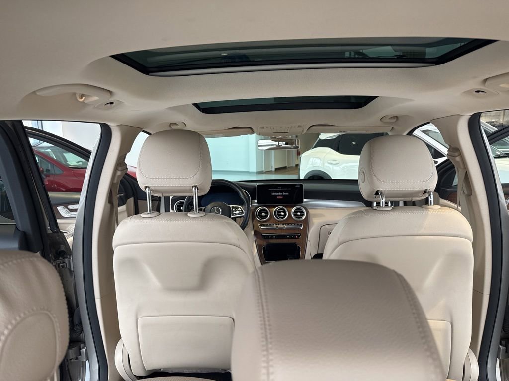 Used 2020 Mercedes-Benz GLC 300 4MATIC image 22