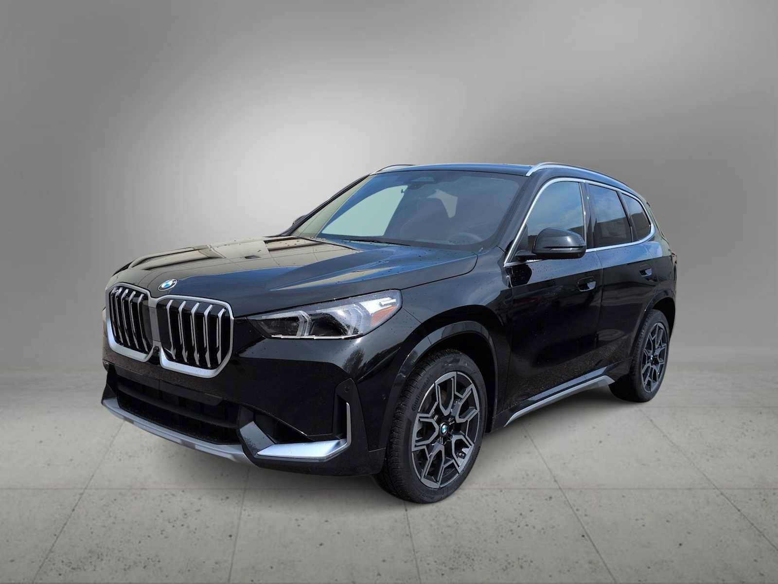 New 2026 BMW X1 xDrive28i w/ Technology Package AWD/4WD image 4