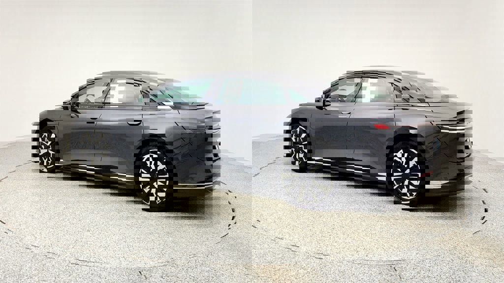 Used 2023 Lucid Air Touring image 7