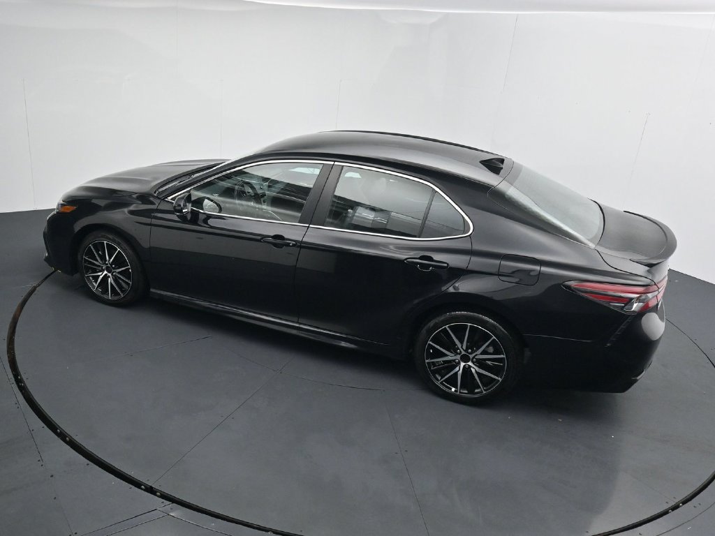 Used 2024 Toyota Camry SE FWD image 28
