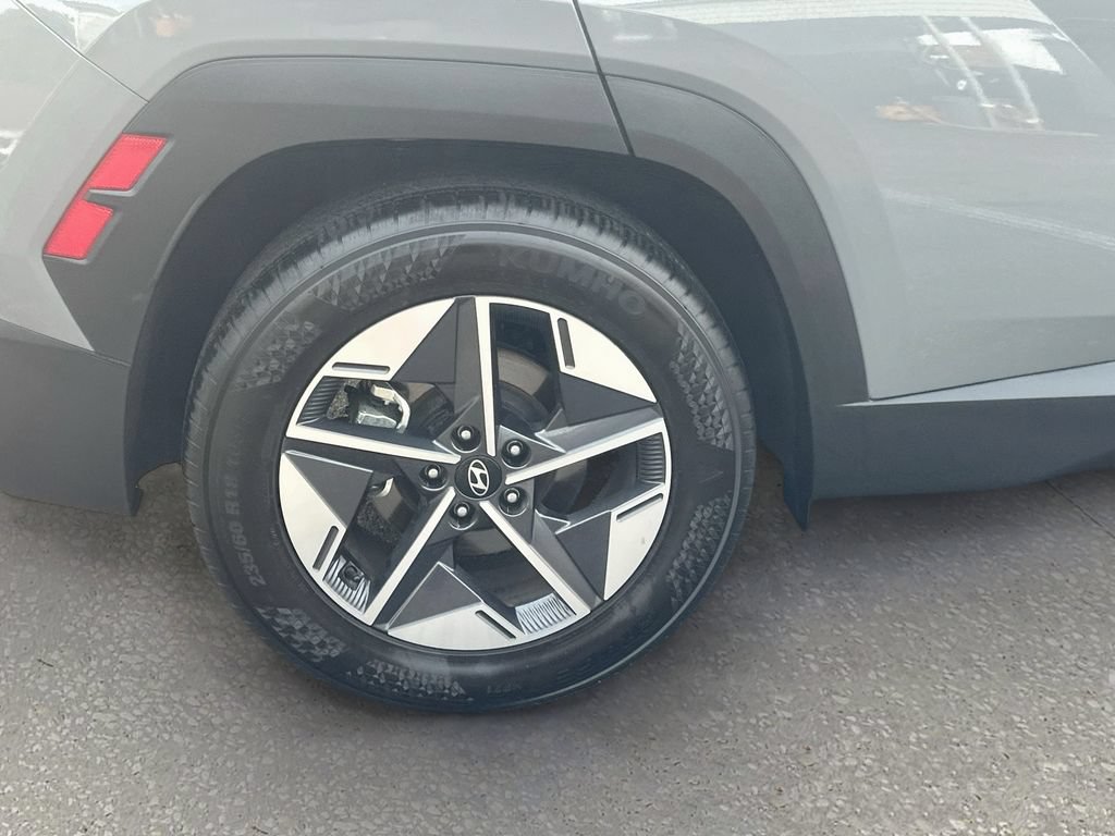 Used 2025 Hyundai Tucson SEL FWD image 28