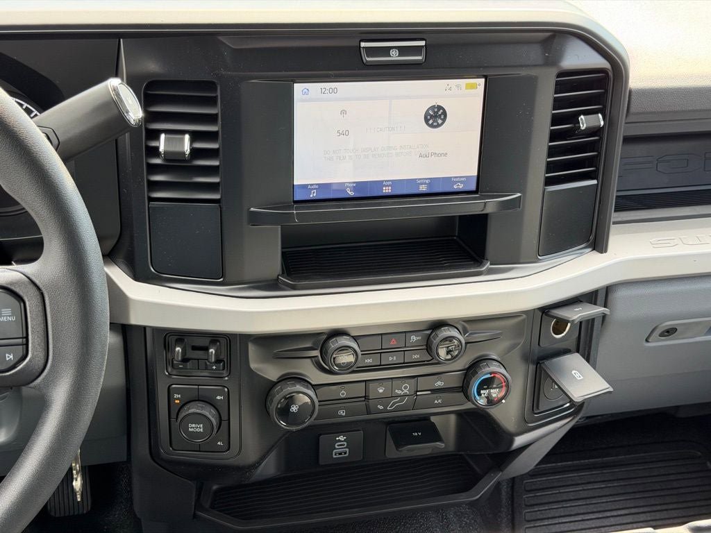 New 2026 Ford F550 4x4 Crew Cab image 22