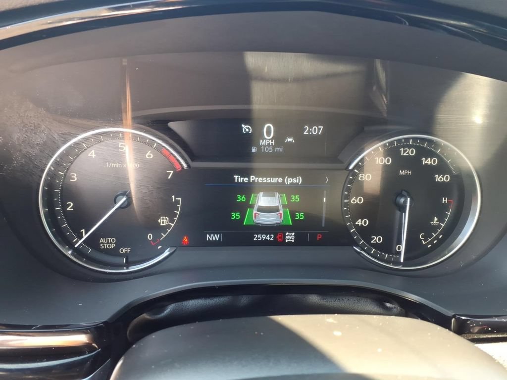Used 2024 Cadillac XT6 Luxury w/ LPO, Floor Liner Package AWD/4WD image 8
