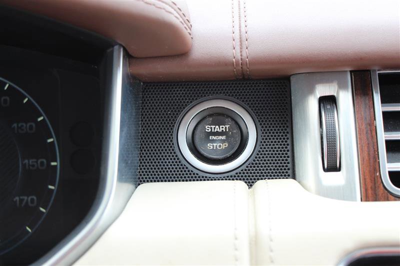 Used 2015 Land Rover Range Rover Autobiography image 47