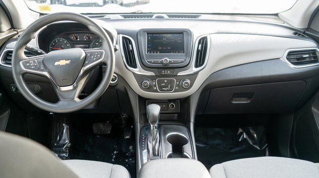 Used 2023 Chevrolet Equinox LS image 15