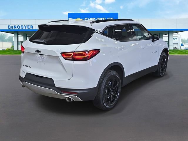 Used 2023 Chevrolet Blazer LT w/ Midnight/Sport Edition image 8