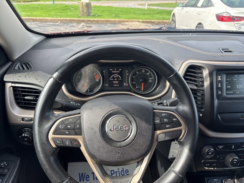 Used 2016 Jeep Cherokee Latitude image 31