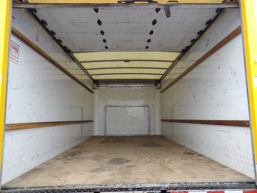Used 2021 Ford E-350 and Econoline 350 Super Duty RWD image 31