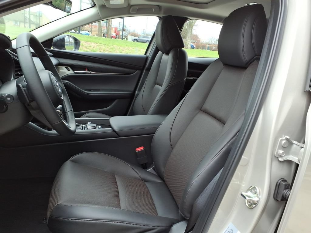 New 2026 MAZDA MAZDA3 2.5 Turbo Sedan w/Premium Plus AWD/4WD image 12