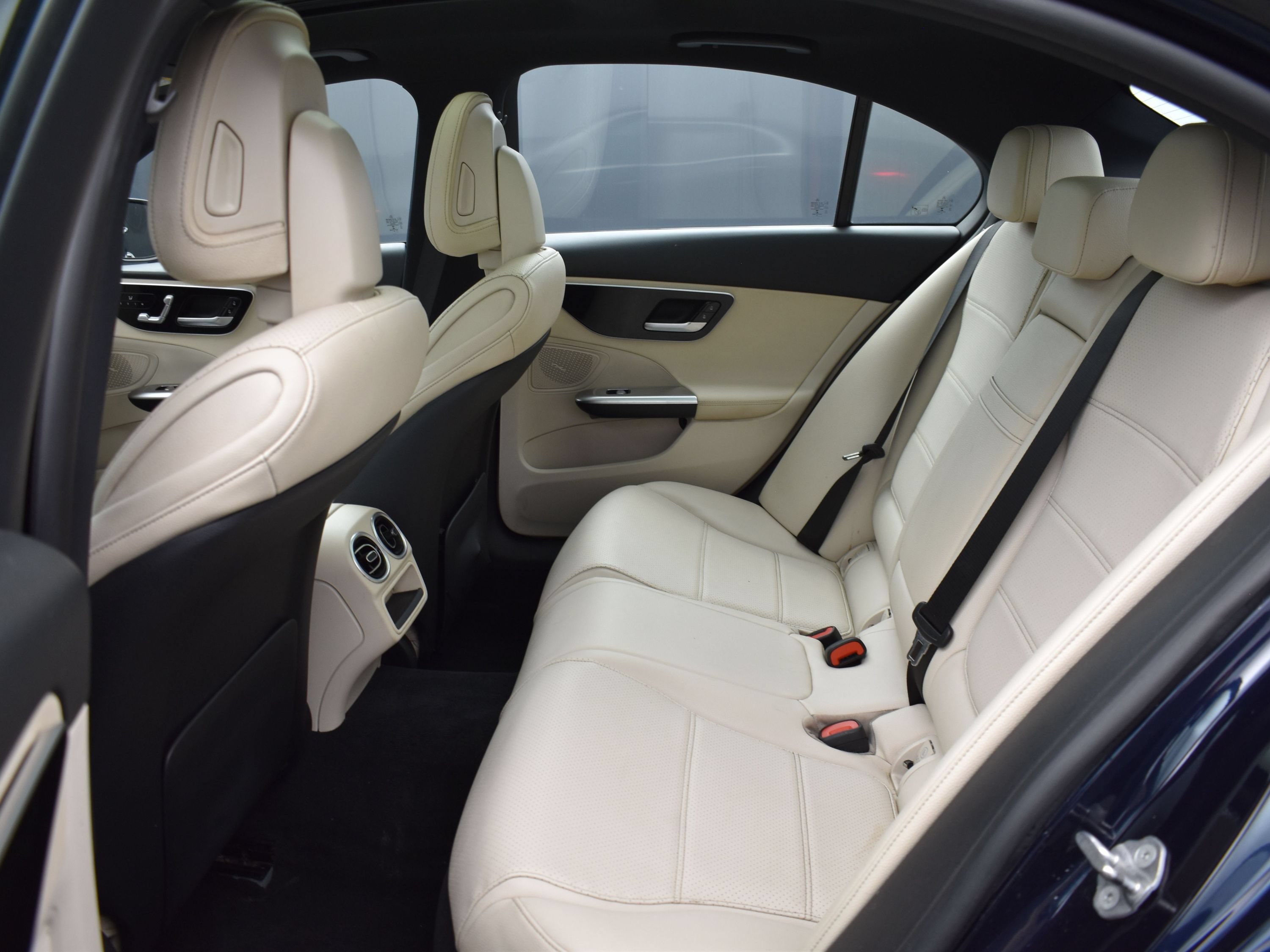Used 2022 Mercedes-Benz C 300 4MATIC Sedan w/ Advanced USB Package image 12