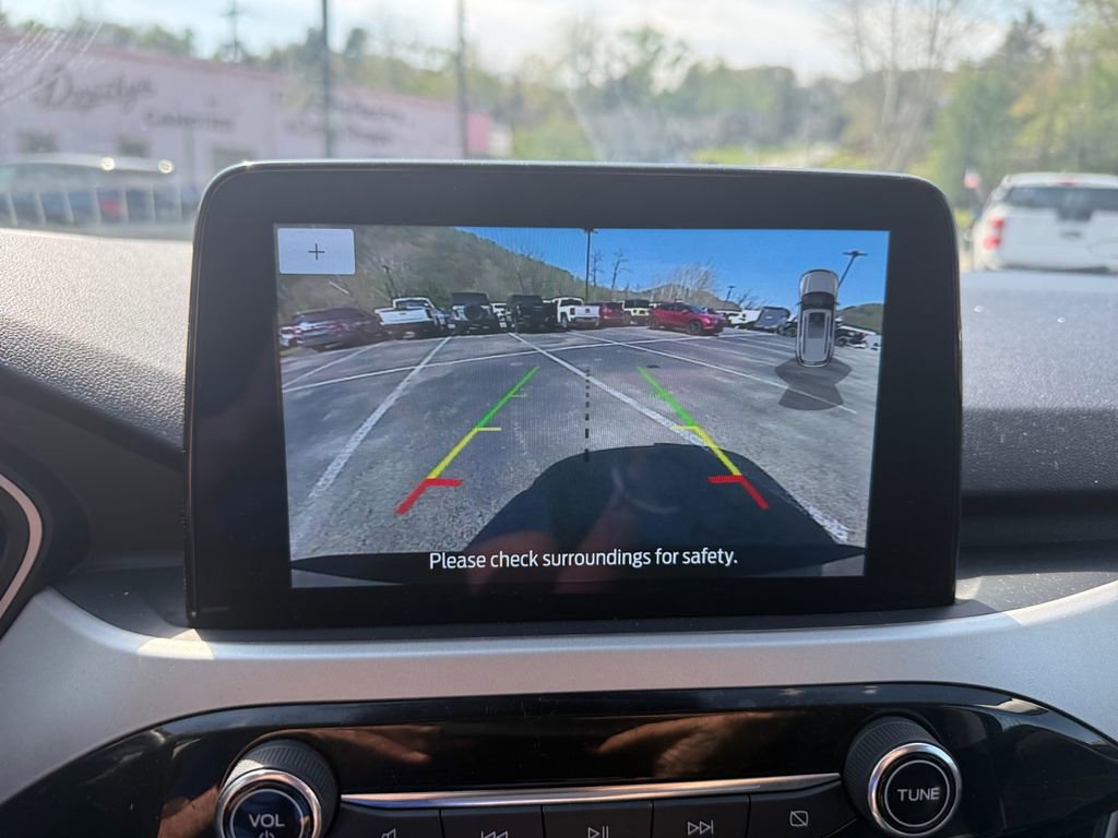 Used 2022 Ford Escape SEL w/ Technology Package AWD/4WD image 18