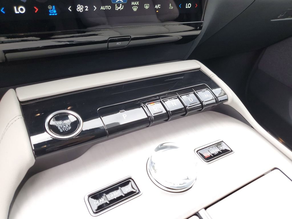 New 2025 Lincoln Navigator L Reserve image 31