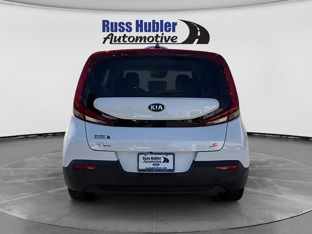 Used 2021 Kia Soul S FWD image 4