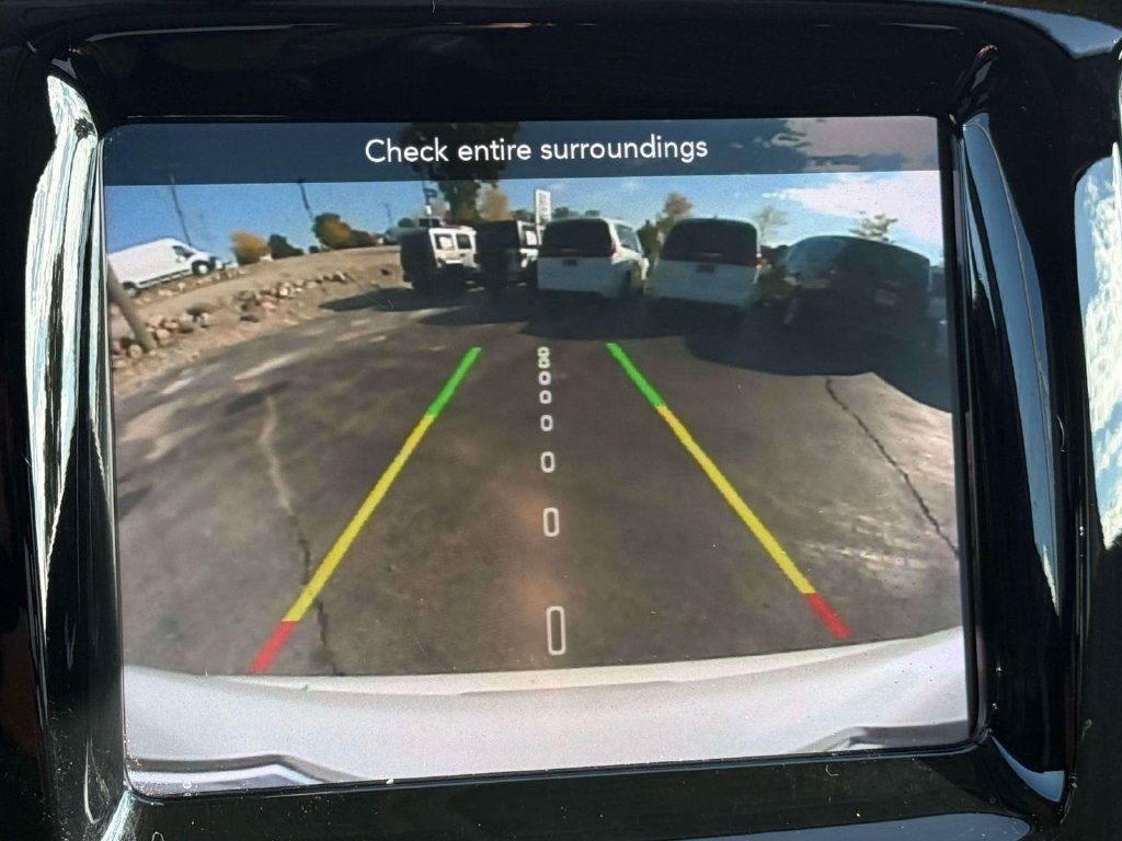 Used 2019 Jeep Compass Limited AWD/4WD image 23