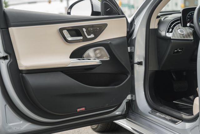 Certified 2025 Mercedes-Benz E 450 4MATIC Sedan image 35