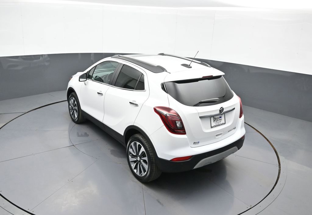 Used 2021 Buick Encore Preferred w/ Safety Package II image 39