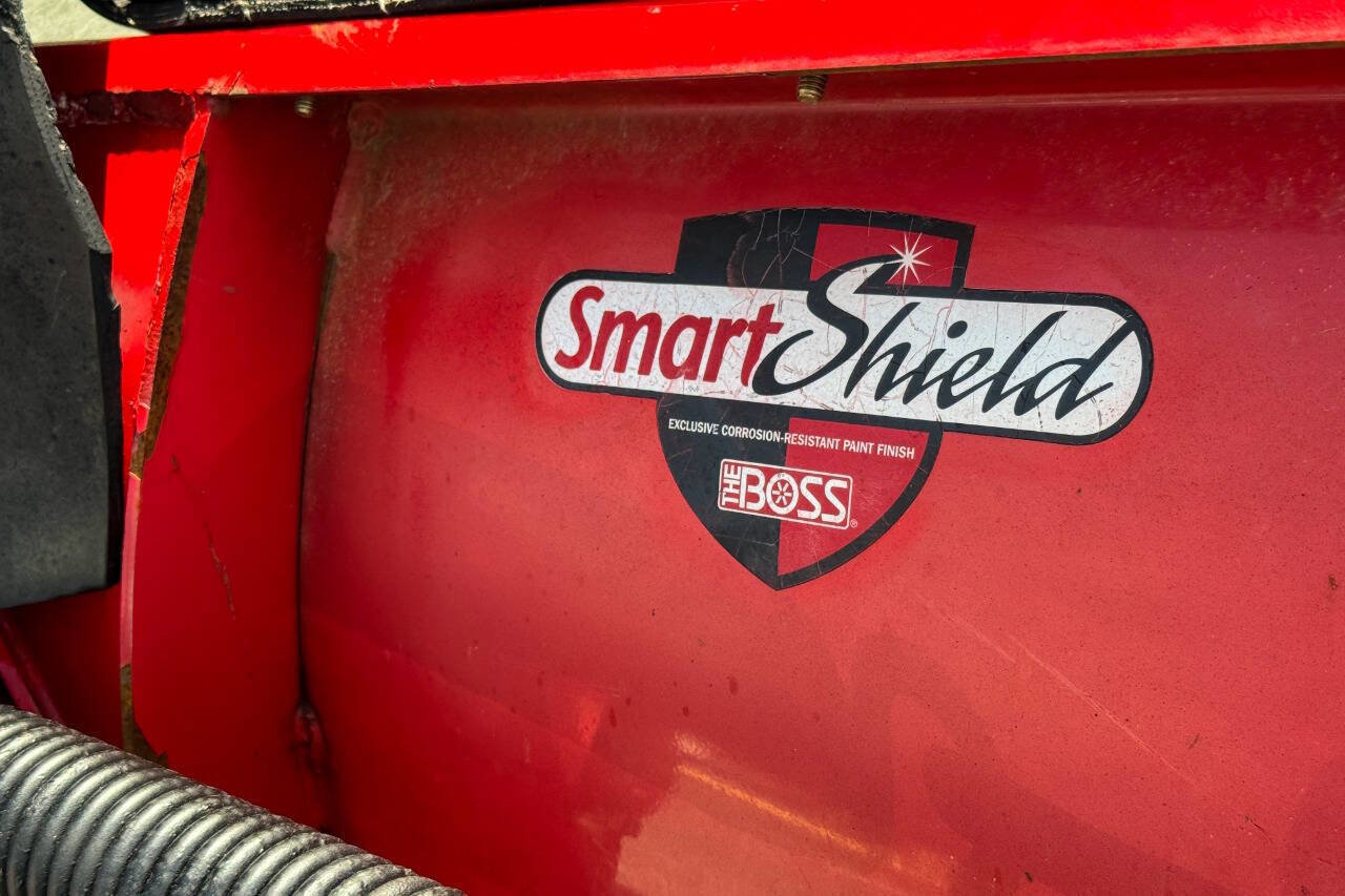 Used 2022 Chevrolet Silverado 3500 LT w/ Convenience Package image 12