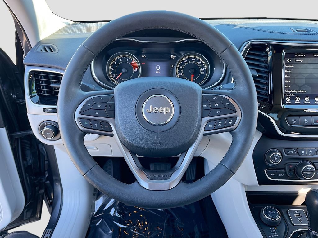 Certified 2022 Jeep Cherokee Limited image 11