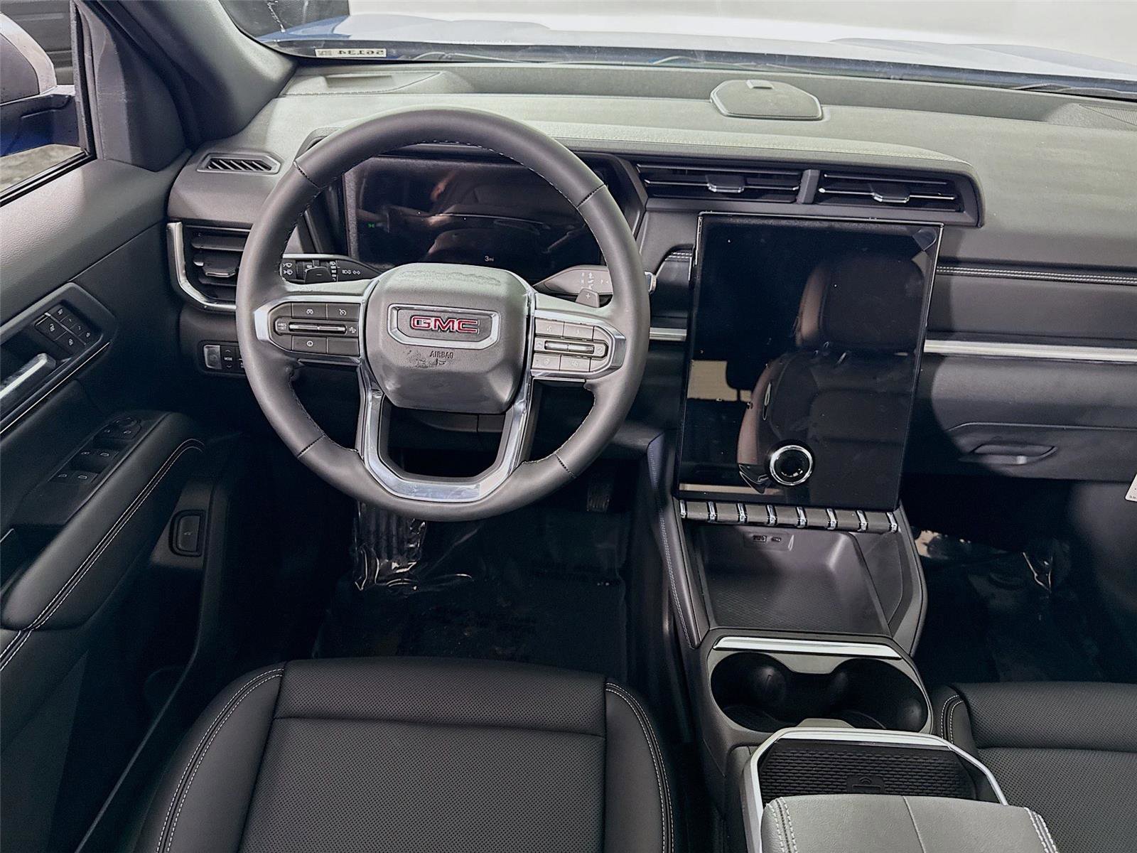 New 2026 GMC Terrain Elevation w/ Elevation Premium Package image 2