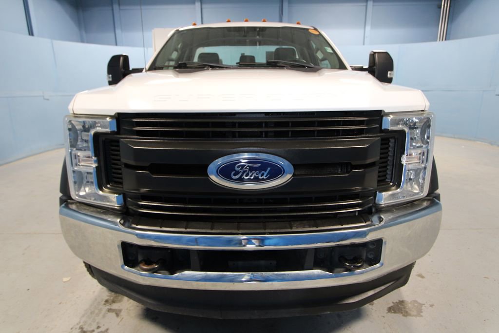 Used 2019 Ford F550 4x4 Regular Cab Super Duty image 19