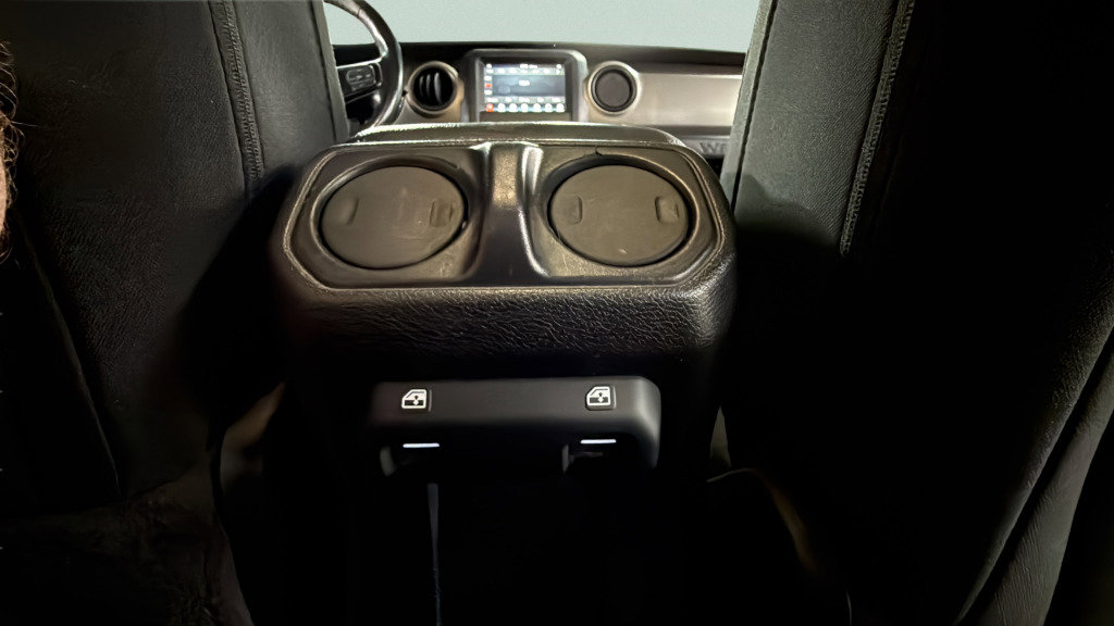 Used 2020 Jeep Wrangler Unlimited Sport S image 27