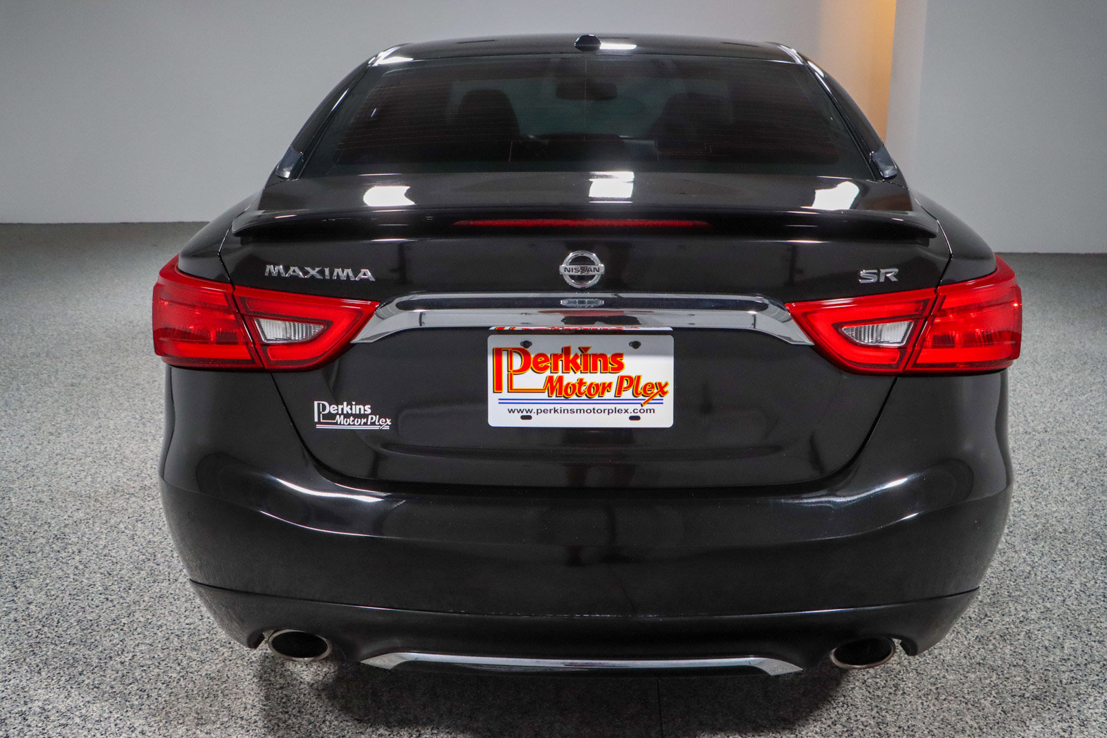 Used 2017 Nissan Maxima SR w/ Midnight Edition image 8