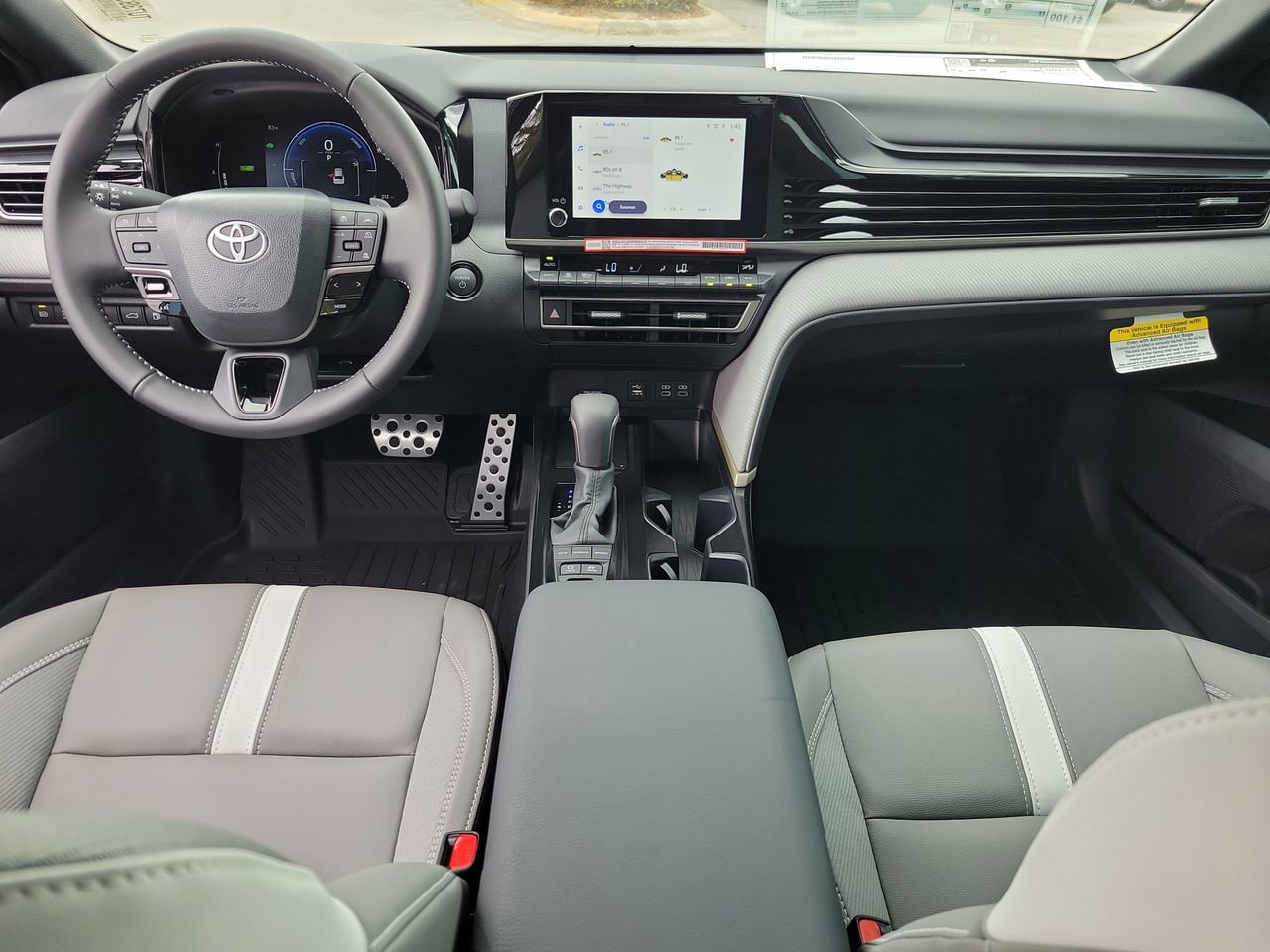 New 2026 Toyota Camry SE FWD image 13