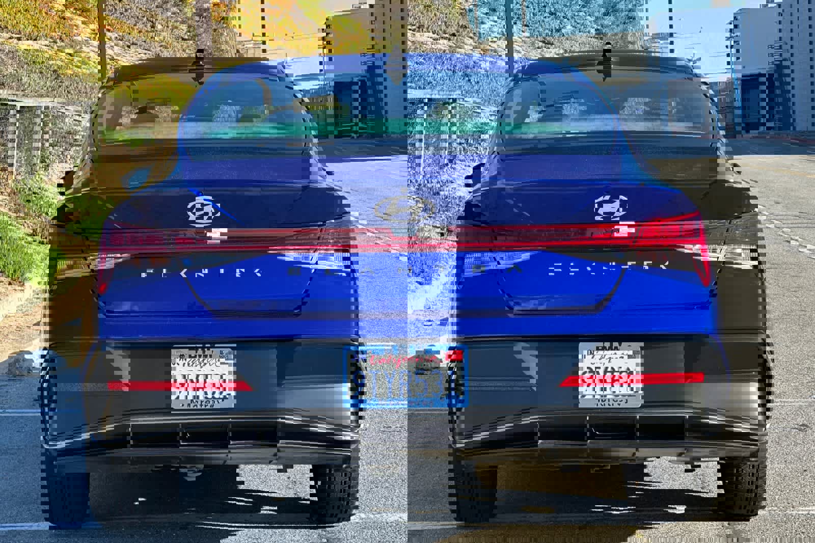 Used 2025 Hyundai Elantra SEL image 8