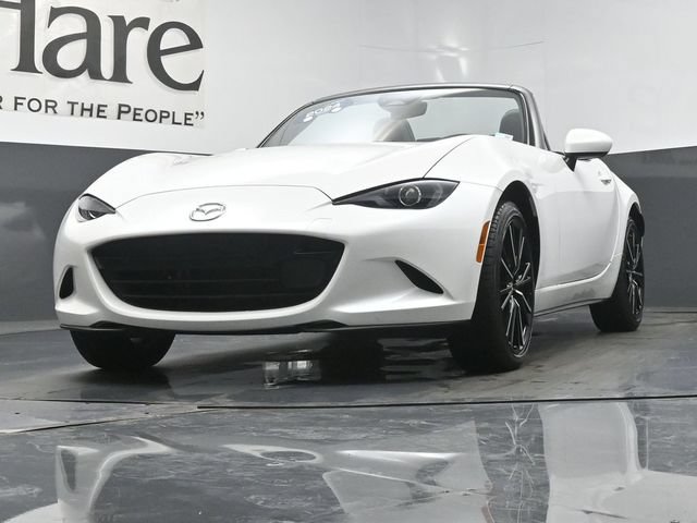Used 2024 MAZDA MX-5 Miata Grand Touring w/ Weather Package RWD image 55