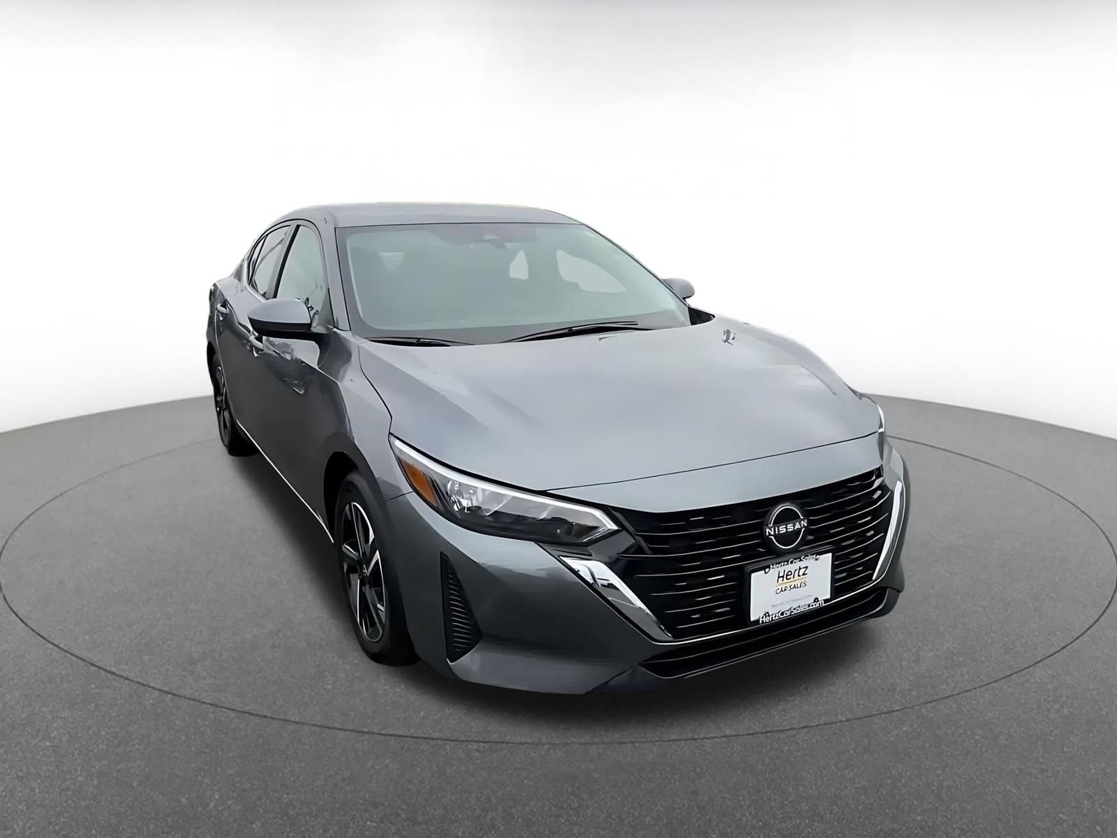 Used 2025 Nissan Sentra SV FWD image 3