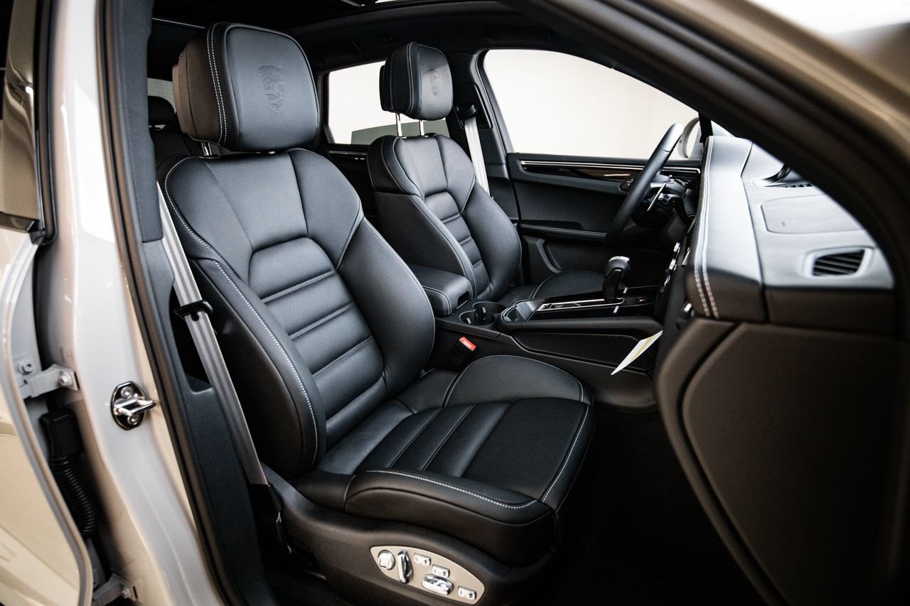 New 2026 Porsche Macan S AWD/4WD image 29