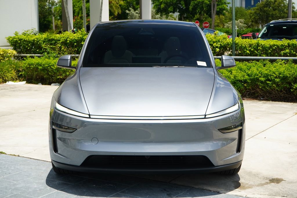 Used 2026 Tesla Model Y AWD image 2