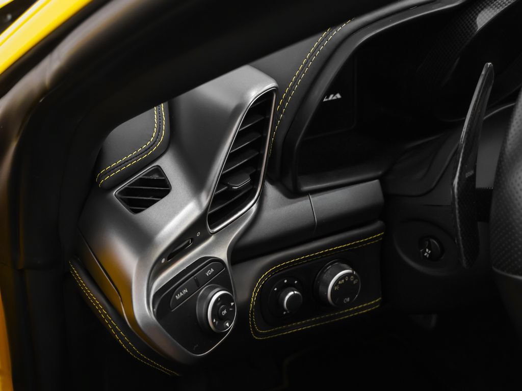Used 2010 Ferrari 458 Italia Coupe RWD image 46