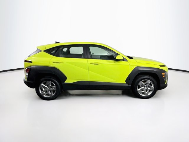 Certified 2024 Hyundai Kona SE AWD/4WD image 9