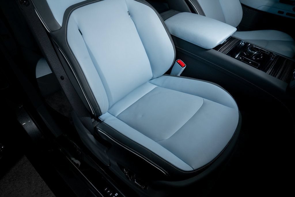 Used 2024 Rolls-Royce Spectre w/ Spectre Launch Package AWD/4WD image 22
