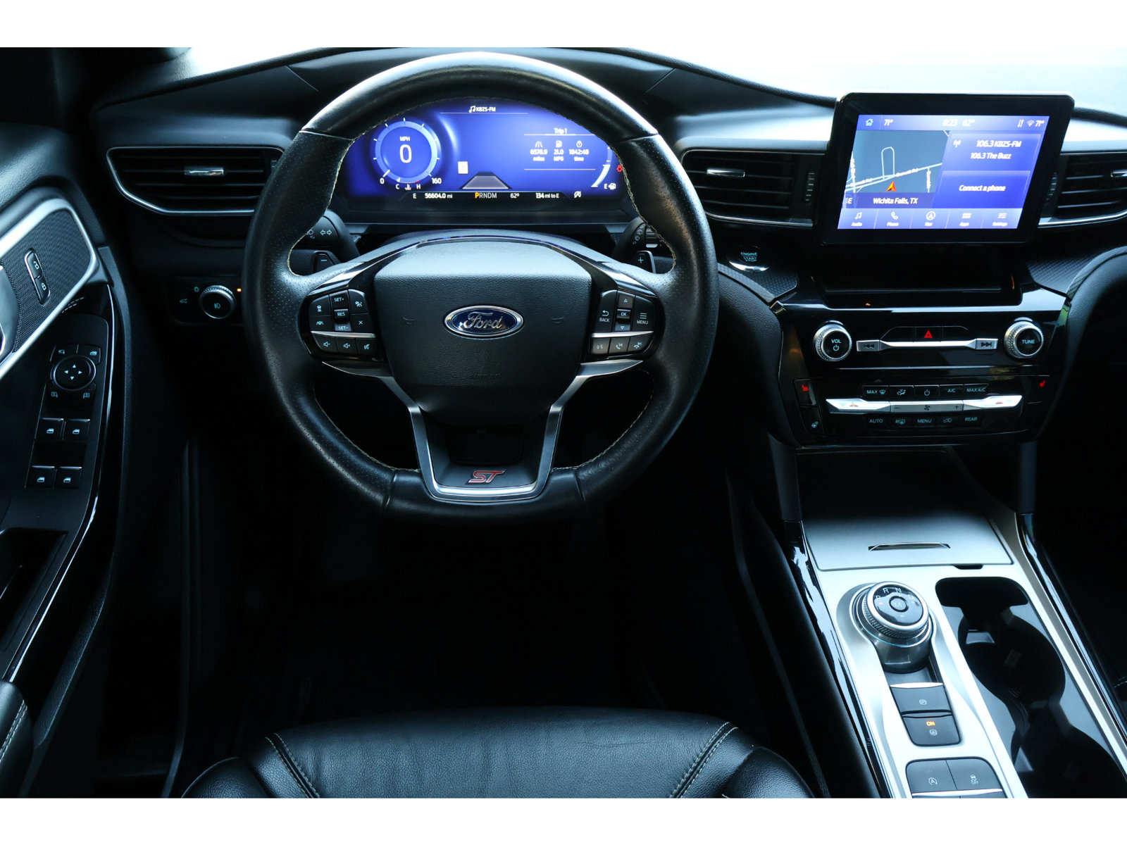 Used 2022 Ford Explorer ST RWD image 4