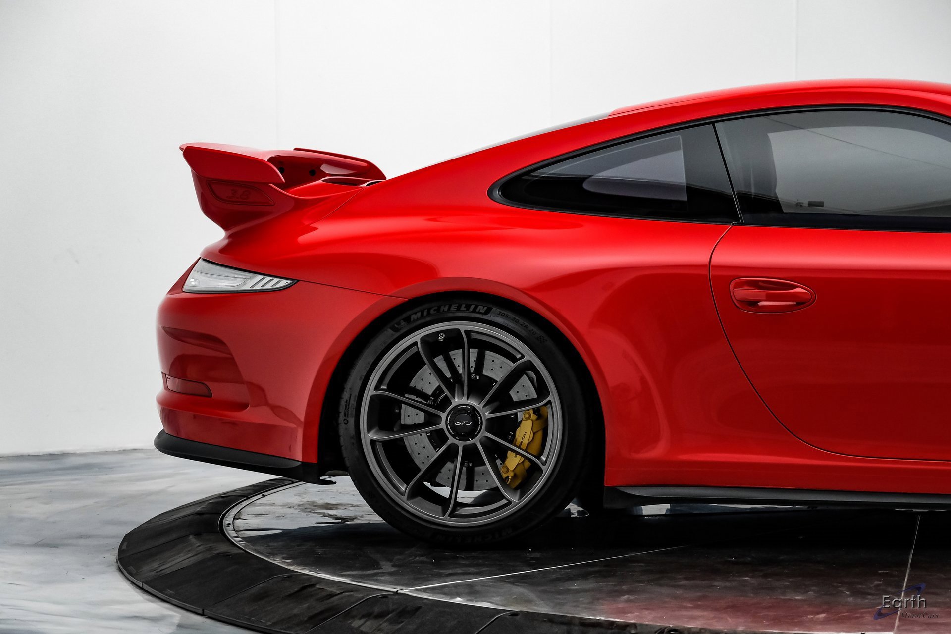 Used 2015 Porsche 911 GT3 image 16