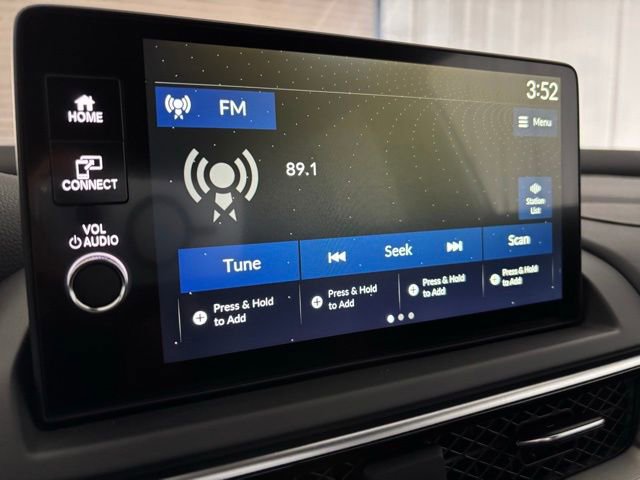 Certified 2025 Acura ADX A-Spec image 19