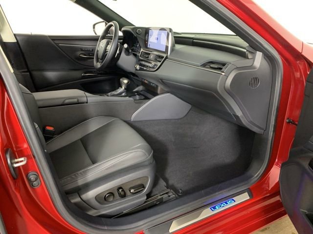 Used 2025 Lexus ES 300h F Sport w/ Accessory Package (Z2) image 39