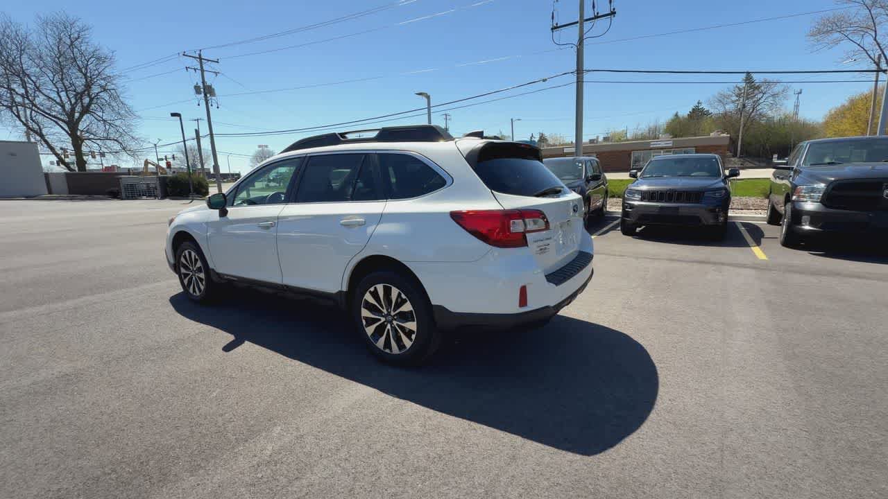 Used 2017 Subaru Outback 2.5i Limited AWD/4WD image 6