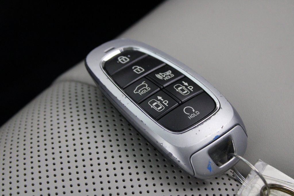 Used 2023 Hyundai Palisade Calligraphy image 29