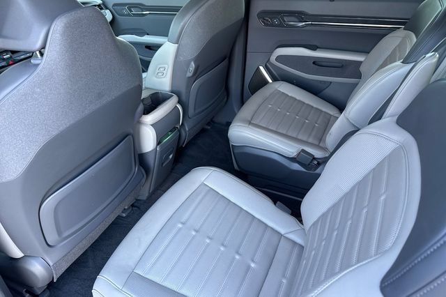 Certified 2024 Kia EV9 Land AWD/4WD image 15